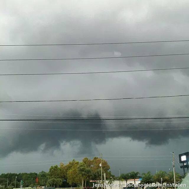 A short burst of a storm. Stupid power lines...but naturally I didn't take this pic....lines would drive me nuts :)