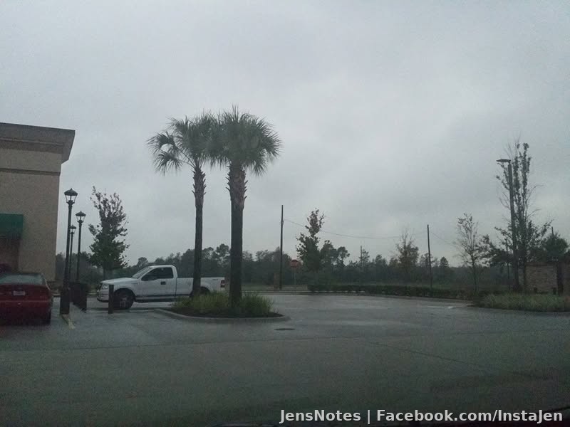 Well its raining...good day to leave the sunshine state. Poo boring life again :( on way to the airport to drop off!