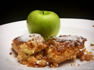No recipe. It's like a Mexican apple pie twinkle with innards cooked in cider and cinnamon, sugar and butter but with a sweet masa