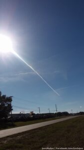 There were 3 amazing sights today. Following a SpaceX rocket classifiied mission spy satellite launch I didn't realize happened, seeing it downwind by I'd
