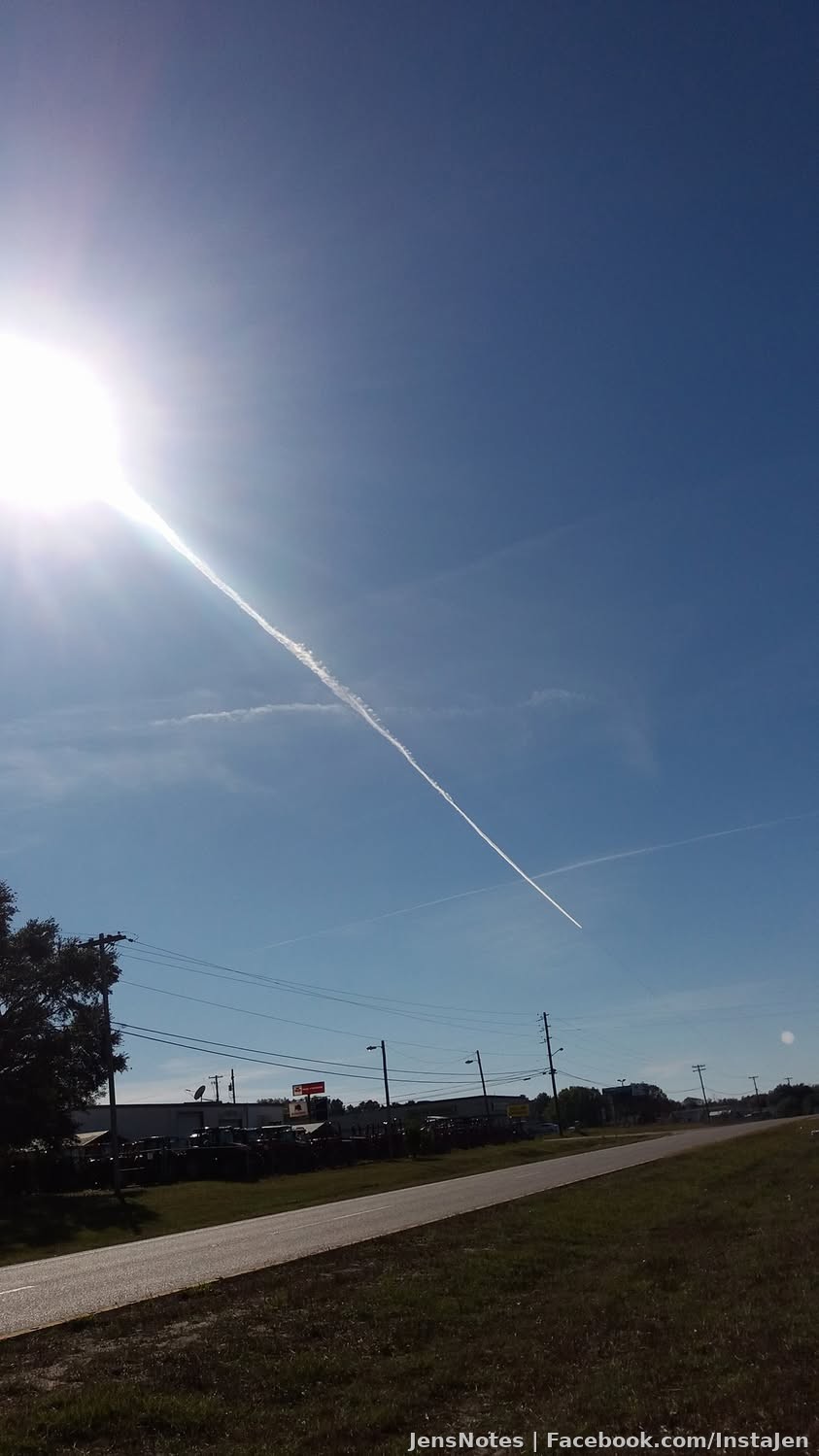 There were 3 amazing sights today. Following a SpaceX rocket classifiied mission spy satellite launch I didn't realize happened, seeing it downwind by I'd