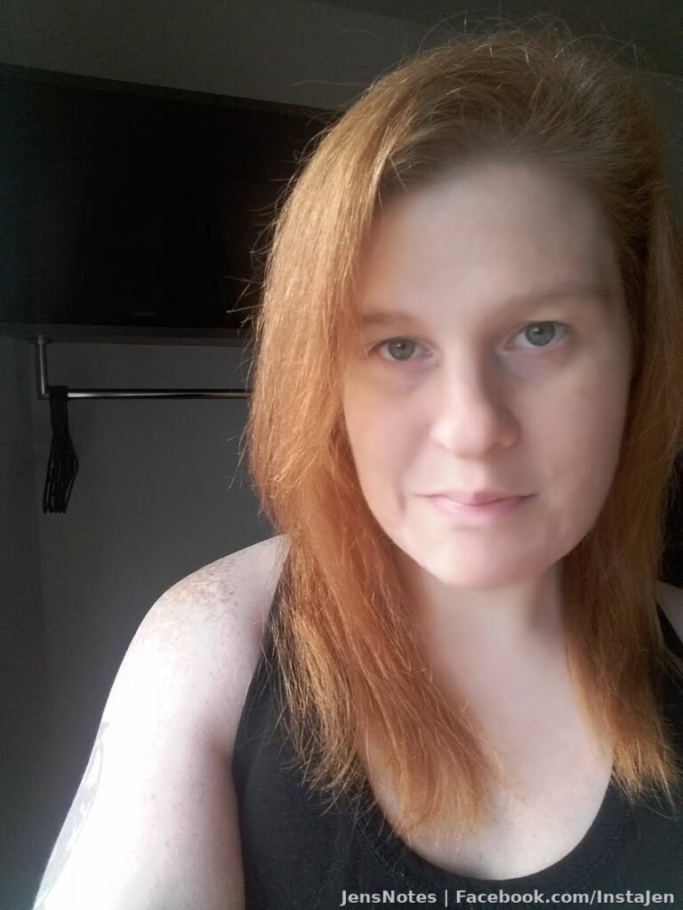 That purple color I didn't rock so well in early 2017 left its frizz damage. No money spent can fix this just gotta wait
