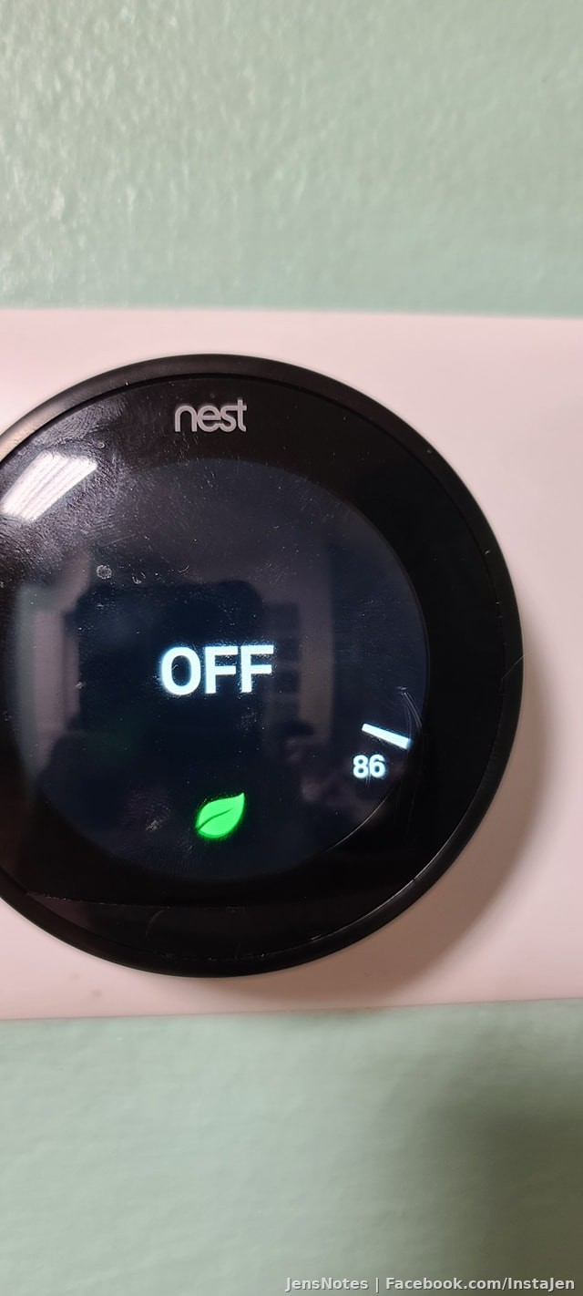 It is 86°f in my house. It's only 85°f outside. Omg