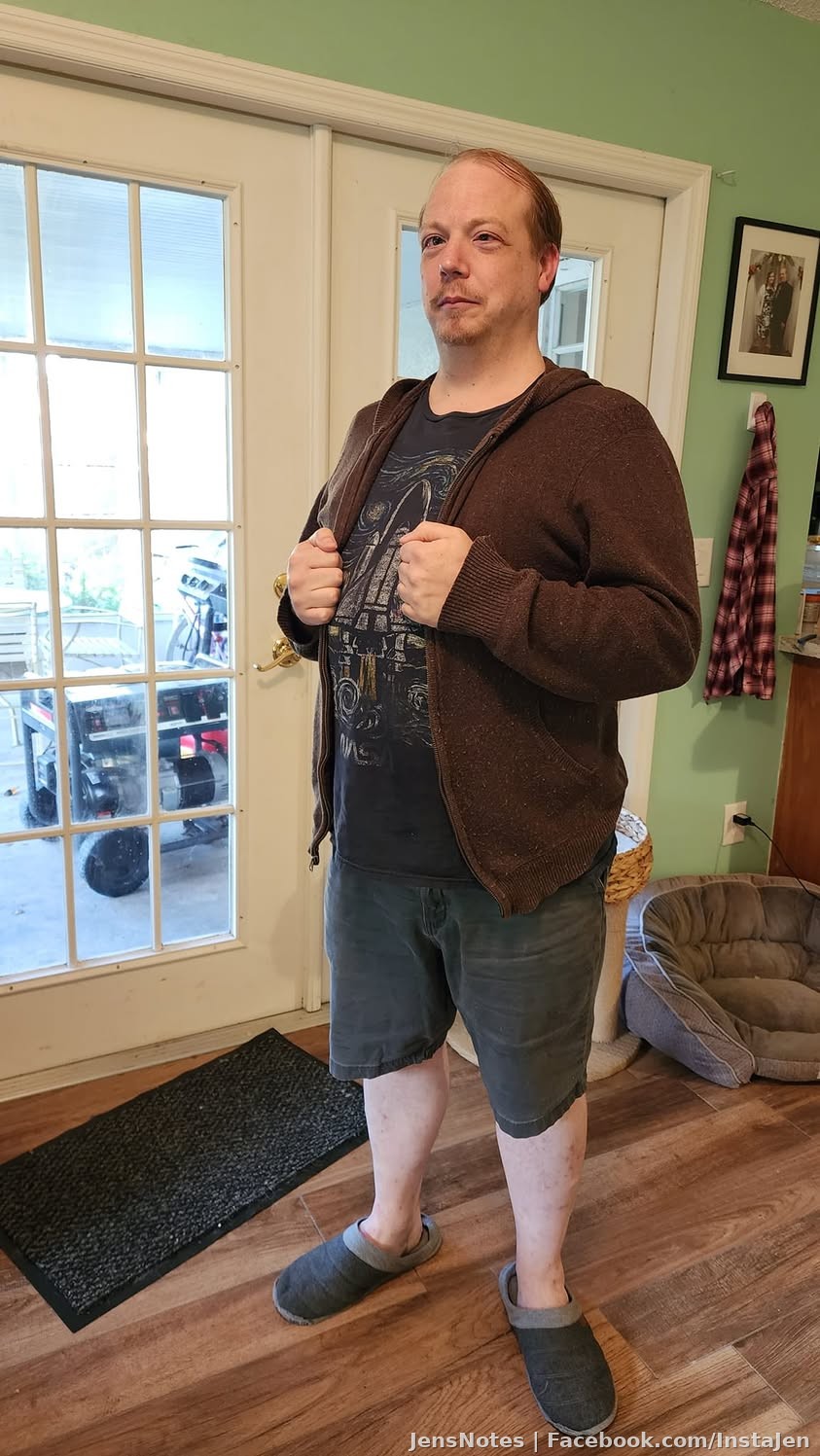 When you are a thermally confused Florida Man where it's in the 80s outside but your house is at 68f lol. Note the wooly
