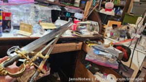 Doing some last minute extras on restoring these swords! The blades are getting all nice a shiny. It doesn't help my lighting situation is