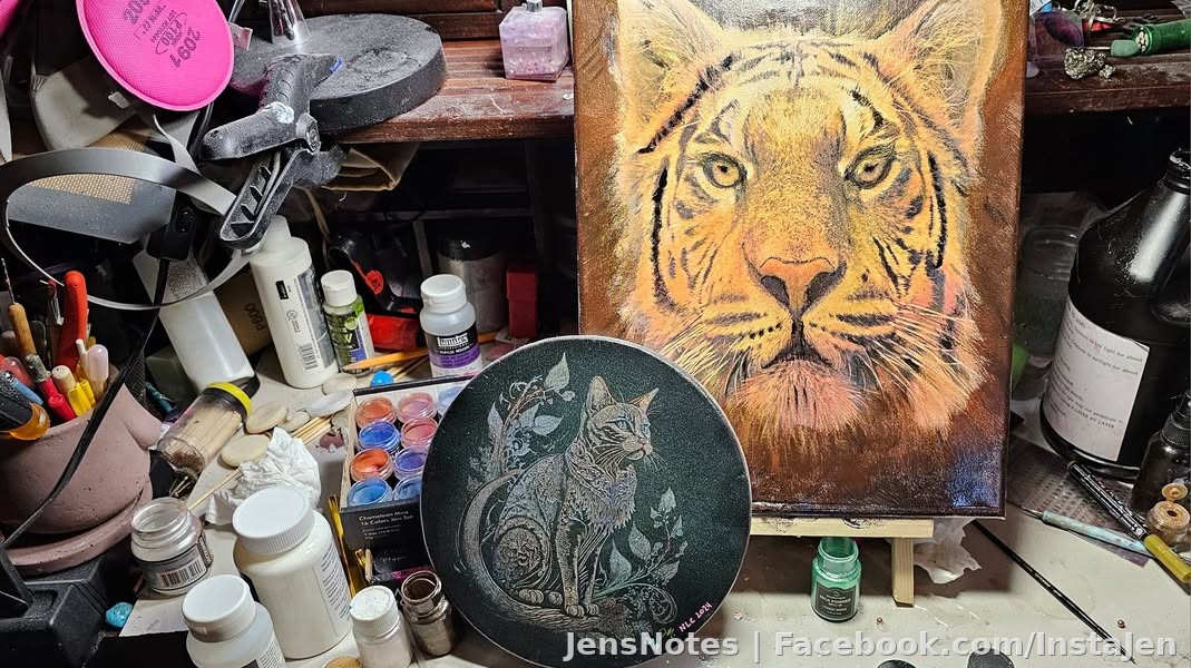 OK so as I said in the previous post I need to fix Mr. Tiger's eyes and coloring touchups... I got that mostly done.