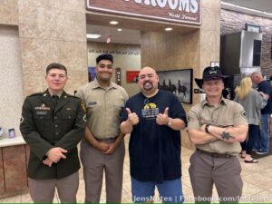 Omg Andrew met Fluffy @ a Buccees in front of the restrooms!!!